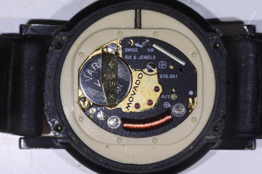 swiss quartz watch movement